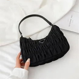 Damenhandtaschen Innenhand Hand Rei￟verschluss Farben kleine Hobos Designer 5 Geldb￶rsen Taschenformbag Luxurys Falten Versatil Mhen1201s