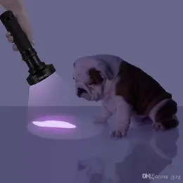 Andra hemtr￤dg￥rdar UV Black Light Flashlight Super Bright 100LED f￶r Dog Urine Pet Stains eller Bed Bug Stains Marker Check Lamp Hush￥llsprodukter