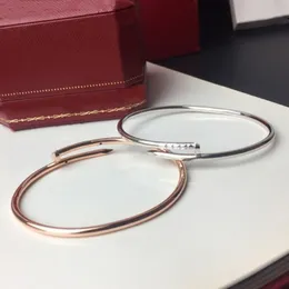 gold chain bracelet designer bracelet luxury jewelry womens accessories titanium steel Alloy gold Plating Process never fade fot allergic designer for women