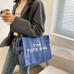 2023 Purses Clearance Outlet Online Sale Stora kapacitet Canvas Tote Shoulder Letter Tryckt Crossbody S For Casual Cloth Women Handbag Shopper Bag