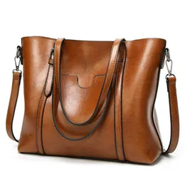 Worki wieczorowe ramię dla kobiet wosk o oleju skórzana torebka TOTE Crossbody Bag luksusowy projektant wysokiej jakości 230208