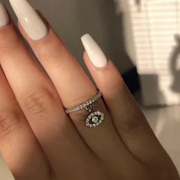 Anéis de casamento criativo design simples design prata cor anjo de olhos pendente para mulheres solteiras band de zircão eternity anel