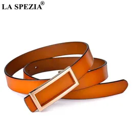 أحزمة La Spezia Leather Belt Women Camel حزام مشبك سلس للفساتين سيدات حقيقية جلد البقر البقر الذهب حزام الأزياء G230207