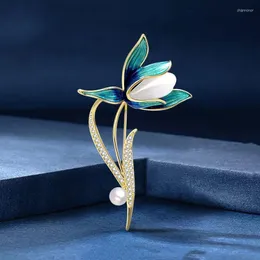 Broschen Mode Opal Stein Magnolie Blume Brosche Kleidung Zubehör Geburtstagsgeschenk für Frauen Strass