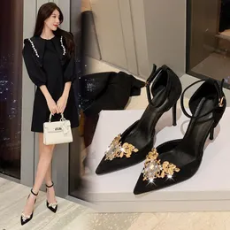 Sandals High Heelled Shoes 2023 Vestido de noiva pontianeiro Diamante Celebrity Single 33-41