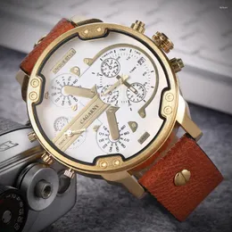 ساعة معصم Cagarny Quartz Watch Men Golden Case Times Dual Miltiary Relogio Masculino Leather Strap Relojes Para