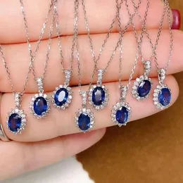 Łańcuchy wykwintne owalne cięte królewski niebieski kamień wisiorka dla kobiet bankietowa biżuteria rocznica
