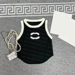 Chanells Damen Strickstreifen -Netz atmungsaktiv bequem heimische Frauenweste Luxusmarke Chanells Tanktop Designer Damenkleidung Mode Render 299