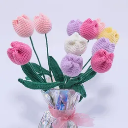 Decorative Flowers Knit Tulips Finished Handmade Artificial Crochet Tulip Bouquet Wedding Birde Flower Home Decor Mother's Day Gift