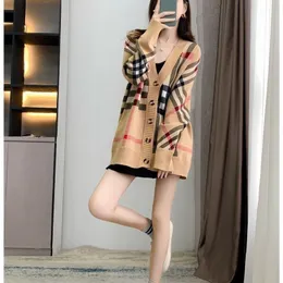 Camisola com decote em v feminina outono listrado moda manga longa feminina high end jacquard cardigan luxo tricô suéteres casacos de malha