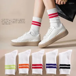 Kadın Çoraplar Çift İte İkindi Kalın İplik Sonbahar Kış Kesikli Erkekler ve Kadınlar İns Trendi Orta Tüp Japon Düz Renk Pamuk