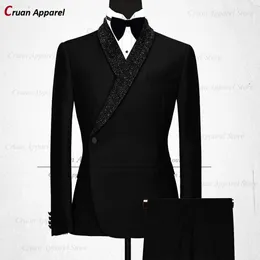 Mens Suits Blazers 고급 정식 흑인 웨딩 맨복 세트 슬림 한 신랑 턱시도 화이트 디자인 반짝이는 숄 라펠 블레이저 바지 2pcs 230209