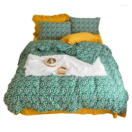 Juegos de cama de algodón Conjunto de cuatro piezas de estilo Pastoral Cover Camiseta 1.8 m Estudiante ajustado Dormitorio de tres piezas