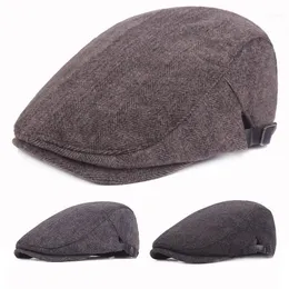 Berets Mann Baumwolle Britische Vintage Flache Kappen Gatsby Männlich Solide Grau Schwarz Frühling Herbst Winter Einstellbare Fahrer Hüte1