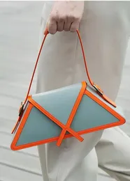 2023 neue Frau Schultertasche Handtasche Damen Messenger Bags Dreieck Mode klassische Taschen Handtaschen Luxus Designer