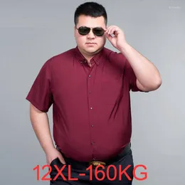 القمصان غير الرسمية للرجال حجم كبير 12XL 160 كجم 150 كجم من الرجال القميص الكبير قصير الأكمام فستان المكتب الصيفي