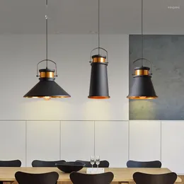 Lampade a sospensione Loft American Style Retro Industrial Lights Metal Iron Cover Bar Counter Soffitto in alluminio a testa singola