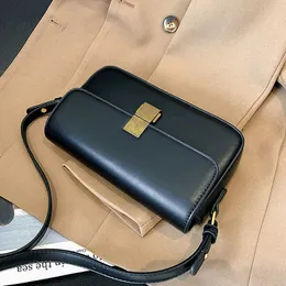 HBP Retro Flep Bag Kadınlar için 2023 Fashin Trend Tasarımcısı Küçük Soli Crossbody Çantalar Basit Çantalar ve Çantalar