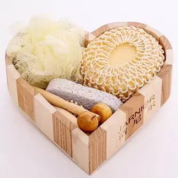 6 st-reklamtr￤ hj￤rtformad presentf￶rpackning Badtillbeh￶r Sisal Sponge/ Comb Wood/ Massage Brush/ Spa/ Bath Gift SS0209