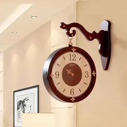 Relógios de parede Wood Quarz relógio estético design moderno design silencioso digital de dupla face Orologi da parete decoração home 50wc