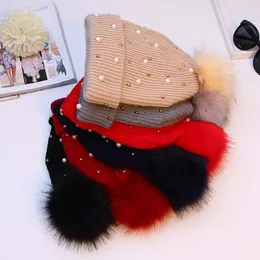 Gorro Feio/crânio Caps Ano Chapéus de inverno para mulheres Pearl PoM pom chapéu menina menina de malha quente Cap casual cor de cor sólida gabinete femme