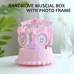 Figurine decorative Regalo creativo Presente Princess Handmove Music Box Musical Po Frame Plastic Cartoon FG1239 all'ingrosso