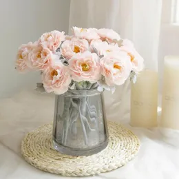 Fiori decorativi 10 pz/lotto rosa artificiale decorazione di nozze mazzo per decorazioni per la casa fai da te pianta fiori finti per feste