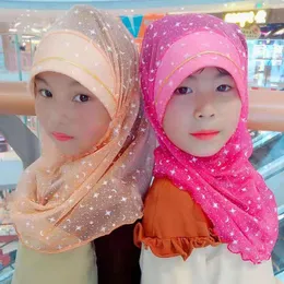 Sciarpe 2023 Ragazza Musulmana Hijab Islamico Bambino Bambini Bambini Moda Hijab Scialle istantaneo Abaya Dubai