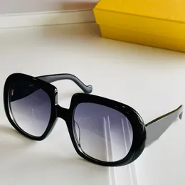 Kvinnors solglasögon för kvinnor män solglasögon herr mode stil skyddar ögonen UV400 -lins med slumpmässig låda och fodral 0031i