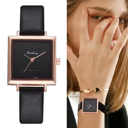 Наручные часы, Прямая поставка, лучший бренд, квадратные женские часы-браслет, кожаное платье с кристаллами, женские кварцевые часы, наручные часы Hect22