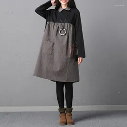 Casual Kleider Große Größe Frühling Herbst Splice Baumwolle Leinen Lose Kleid Frauen Vintage Langarm Puppe Kragen Knopf Tasche Shirtdress