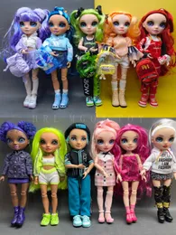 Docks Original Rainbow Middle School 29cm Big Sister och 24cm Junior High School Lady Dress Up Girl Festival Party Gift Toy 230210