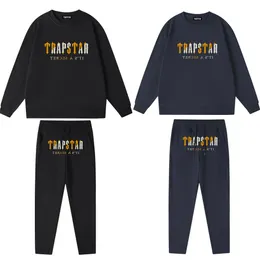 هوديز الرجال Trapstar الخريف والشتاء Pullover Sports Round Dound Sweater Men Longlived Diseved Disual Trend All-Cotton Top Proponsile Women