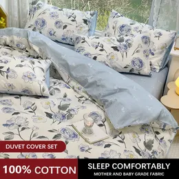 Sängkläder set Blue Floral 100% Cotton Luxury Bedding Set 133x72 Tyg Skinvänligt täcke täckning 2st kudde 230211