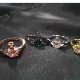 فرقة فضية لؤلؤة و Diamond Earrings Men and Women's New Westwood Classic Rose Gold Gold Colored Diamond Concrusted Band Rings