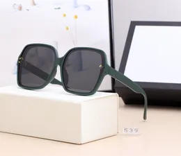 نظارة شمسية مصممة العلامة التجارية نظارة شمسية مستقطبة للنساء رجال جولة Goggle عدسة نظارات كبار السن النساء النظارات