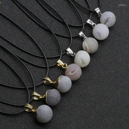 Pendant Necklaces 14mm Round Ball Nuggets Charm Natural Quartz Agates Necklace Real Matte Stone Gray Crystal For Women