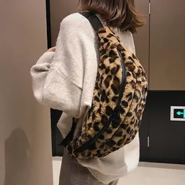 Bolsas de cintura feminino leopardo de leopardo saco de pacote ombro fêmea fêmea de grande capacidade Pacotes de dinheiro Sac banana femme