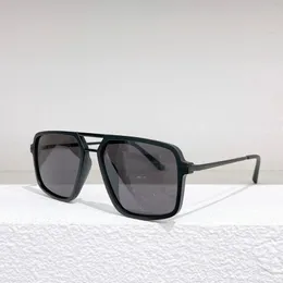 Funky Sonnenbrillen für Damen und Herren, Sommer-70-Jahre-Stil, Anti-Ultraviolett, Retro-Platte, Vollformat, modische Brille, zufällige Box, 70