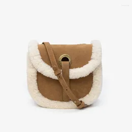 Evening Bags 2023 Fashion Winter Small Saddle Single Shoulder Cute Bag With Fur All-match