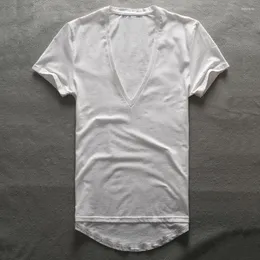 T-shirt da uomo Zecmos T-shirt con scollo a V profondo da uomo con scollo a V semplice per il 2023 T-shirt a compressione di moda maschile Regali per la festa del papà