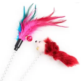 Cat Toys 1pc Feather Stick Spring Suction Cup med Bell Mouse levererar husdjur elastiska fjädrar