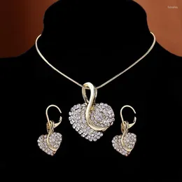 Chains Exquisite Luxury Bling Zircon Love Heart Shape Pendant Necklace Feminia Women Choker Wedding Bridal Jewelry
