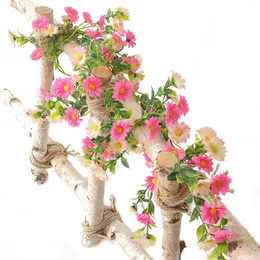 Dekorativa blommor 210 cm Artificial Daisy Vine Hanging Simulation Flower Rattan för bröllopsträdgårdsräcke med blommande vinstockar