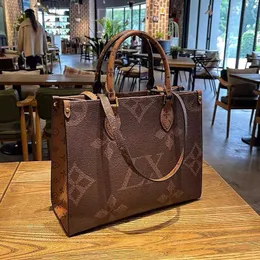 Handbag Factory Cheap Wholesale Retail 2023 New Vintage Ab Face Tote Bag Large Capacity Medium Ancient Shopping Color Matching Female