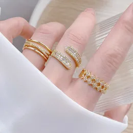 Pierścienie zespołowe moda koreańska 14K platowane złoto mikro inkrutaż CZ otwartego projektu pierścień dla femme aaa bling cyrkonia regulowane podwójne warstwy bijoux g230213