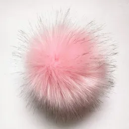 Beralar Kabarık 10-12cm Pembe Polyester Kürk Pom Pom Poms Örme Şapkalar Kafatalar Yapay Top Pompomlar Giysiler Aksesuarları