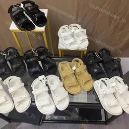 Designer Dad Sandaler Jelly Sandal Dam Sandaler Läder Platta Slides Plattform Sommar Farfar Lyx Sandal Beach Circular with Box 35-41