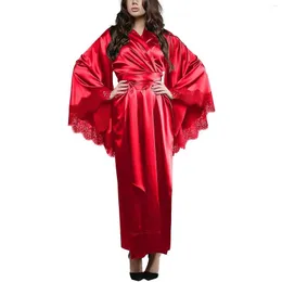 여자 자리웨어 kimono 여자 새틴 로브 긴 신부 들러리 웨딩 욕조와 레이스 트림 여자 목욕 가운 후드.
