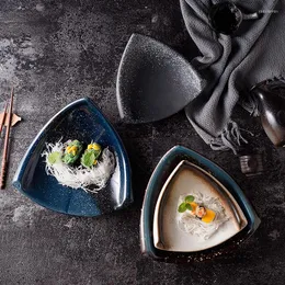 Piatti Stoviglie giapponesi irregolari Piatto di sushi per la casa Cucina commerciale Creativo Triangolo Quotidiano CN(Origin)
